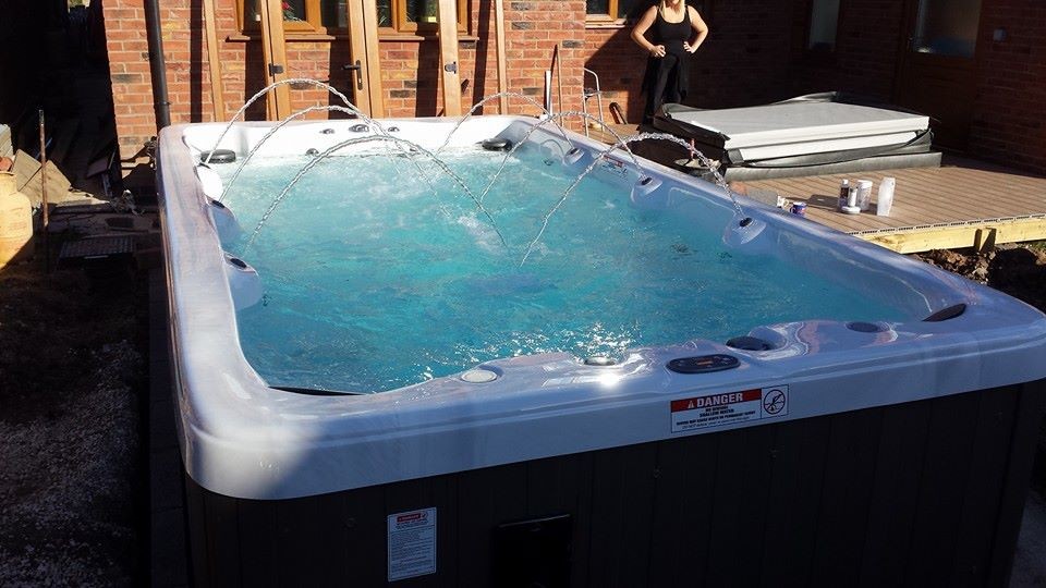 Бассейн СПА с противотоком Vita Spa Swim Spa XB 4